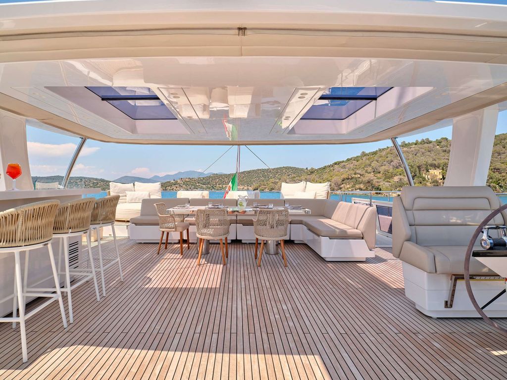 GENNY - Boat Images