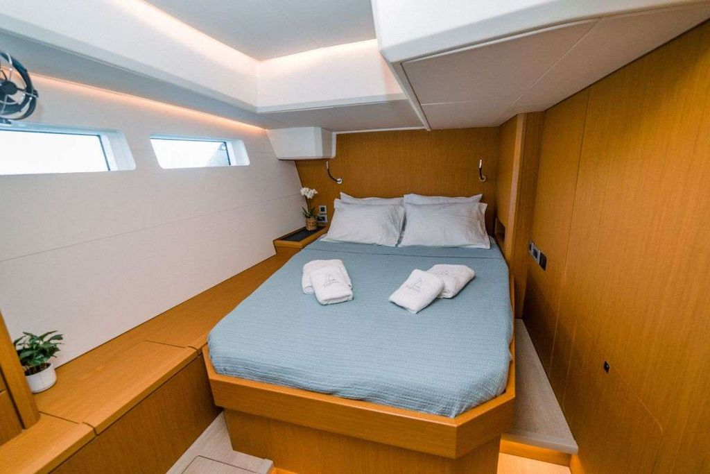 EUPHORIA - Boat Images