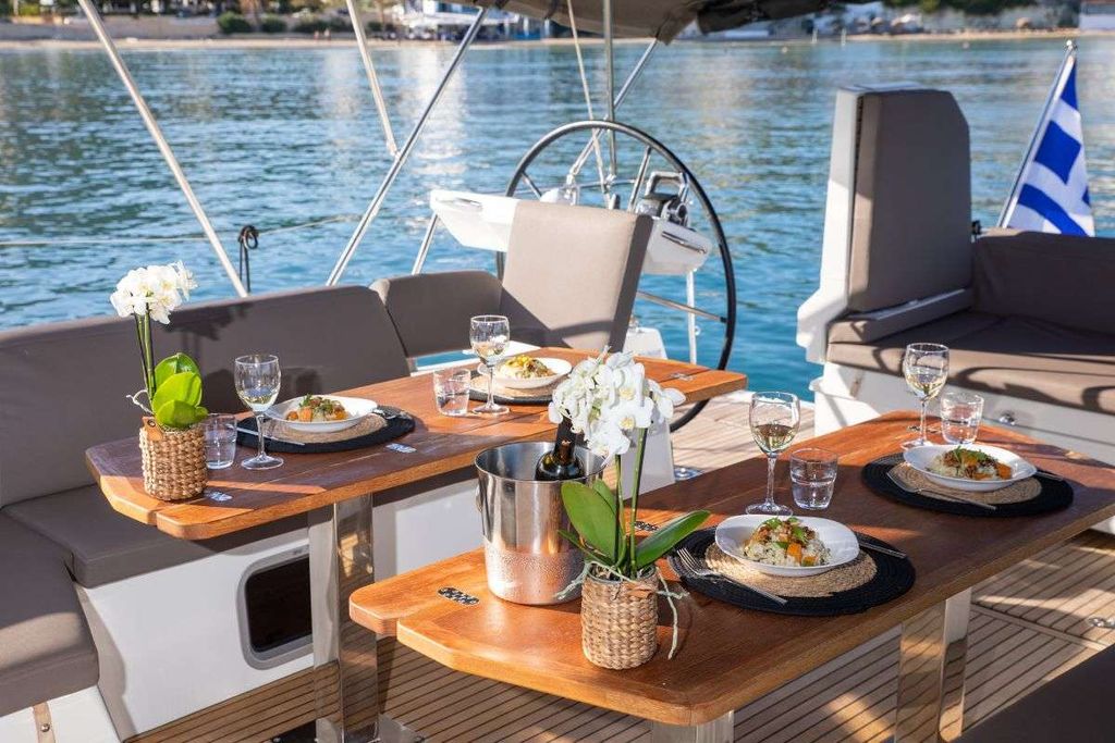 EUPHORIA - Boat Images