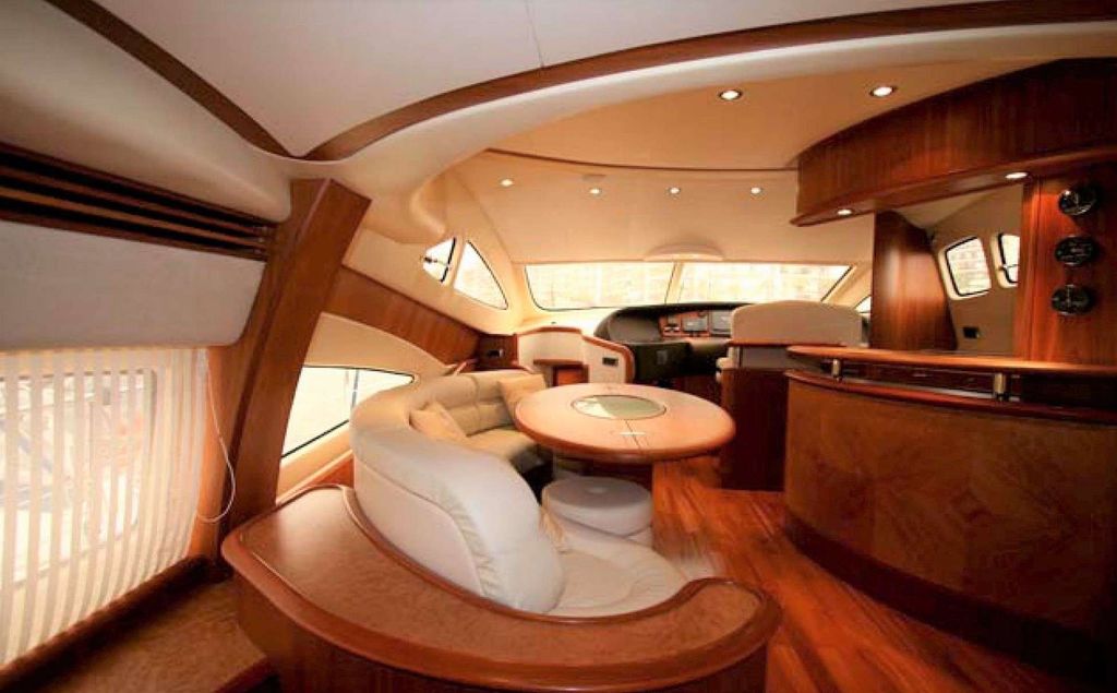 PRAXIS 4 - Boat Images