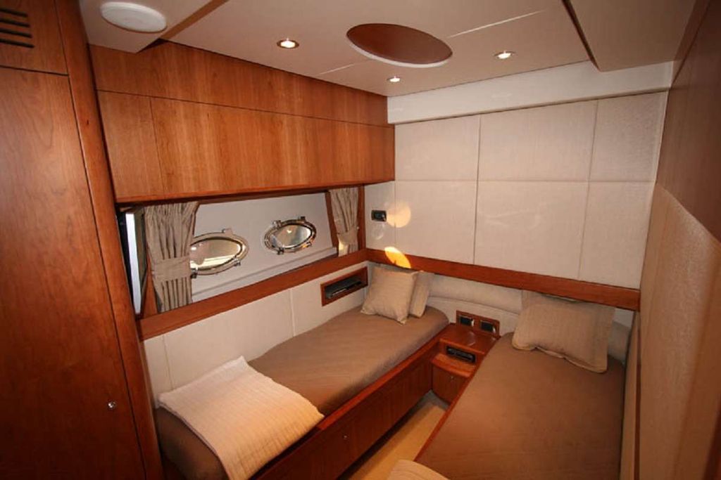 PRAXIS 4 - Boat Images