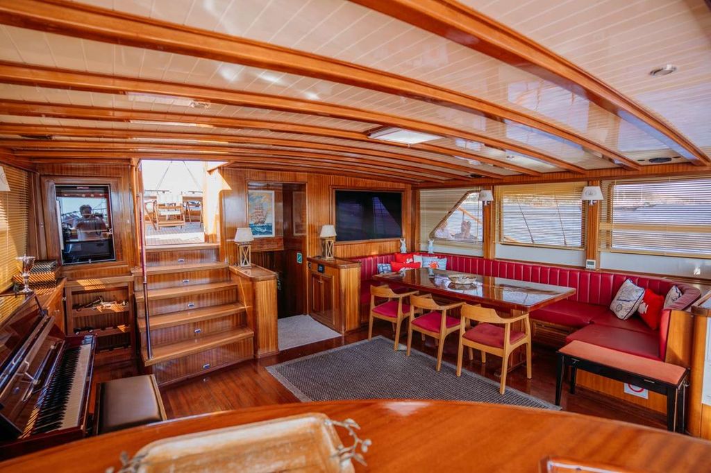QUEEN OF DATCA - Boat Images