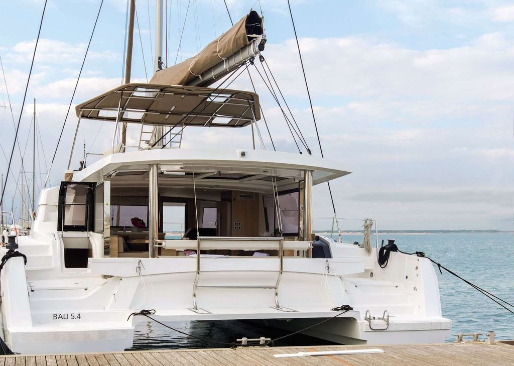 Kos 54.CAT - Boat Images