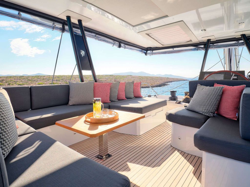 ALMA - Boat Images