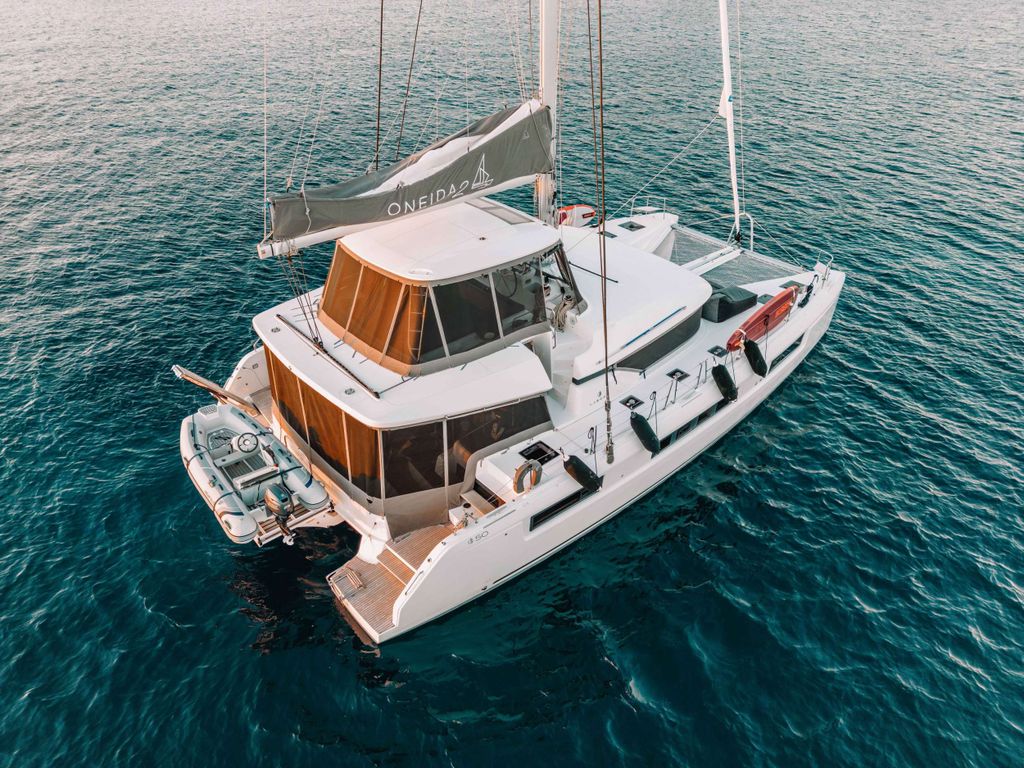 ONEIDA 2 - Boat Images