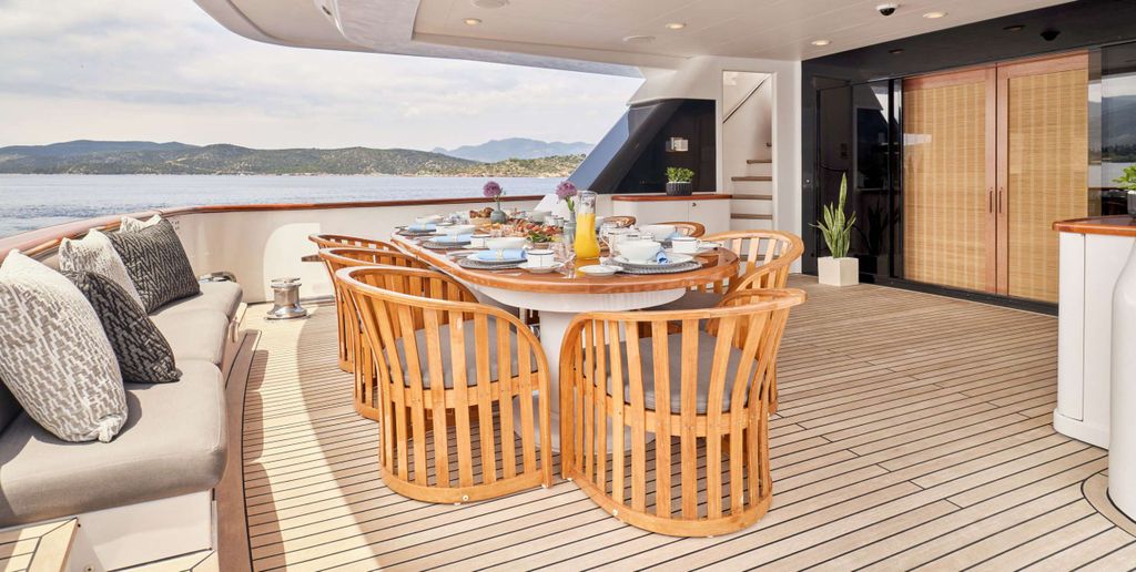ELEMENT - Boat Images