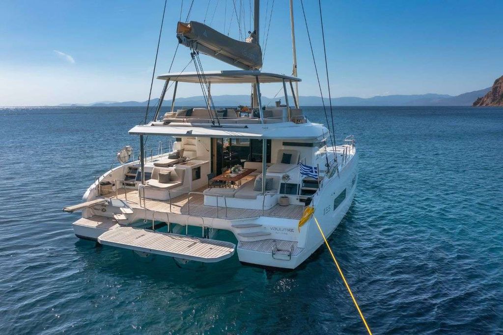 VALIUM 55 - Boat Images