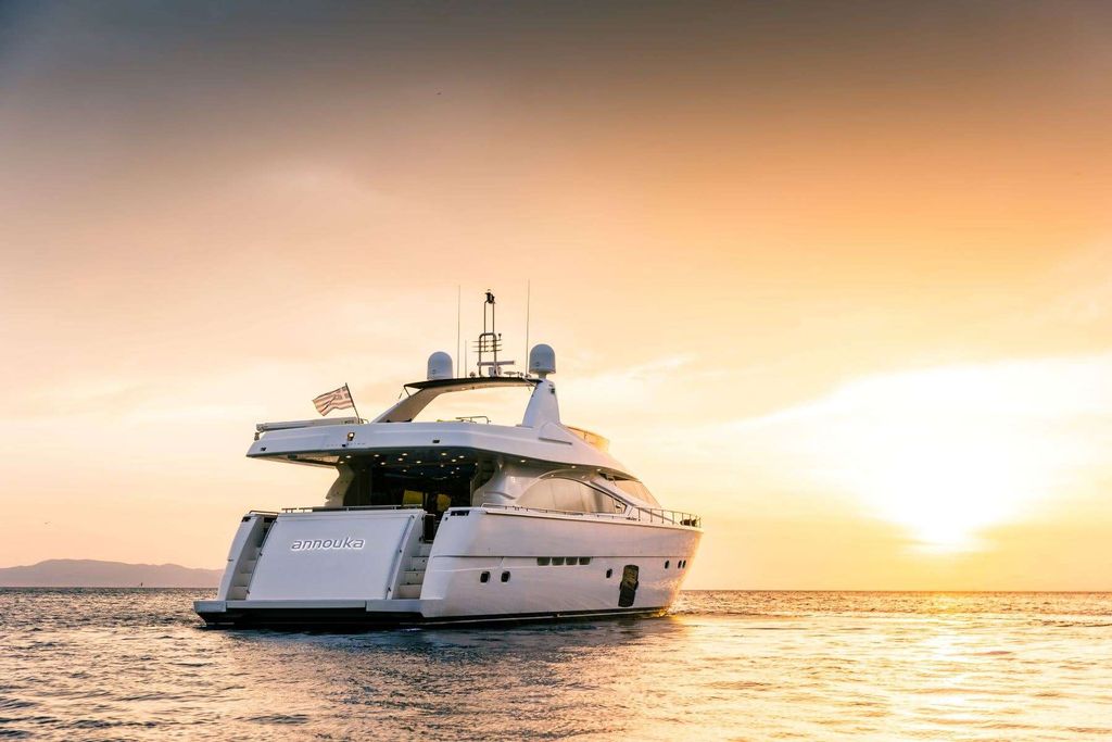 ANNOUKA - Boat Images