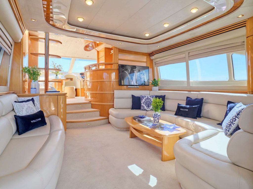 LADY L - Boat Images