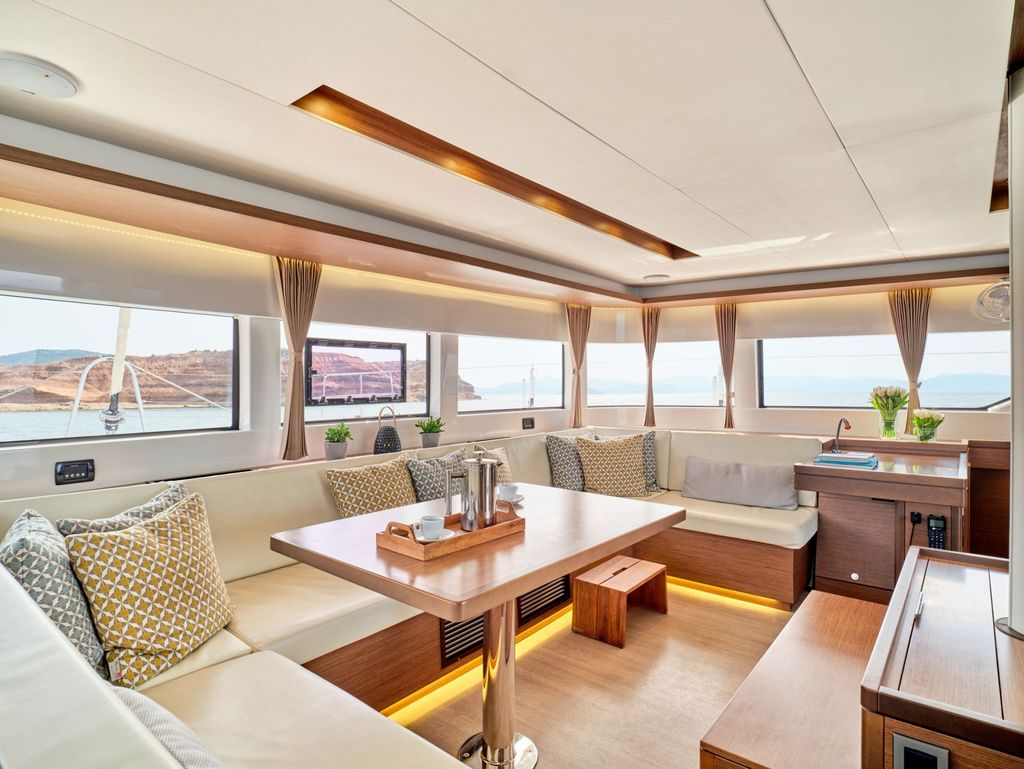 ANDIAMO - Boat Images