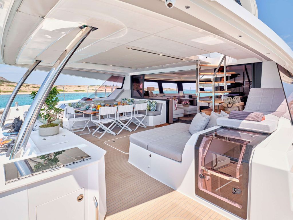 PIXIE - Boat Images