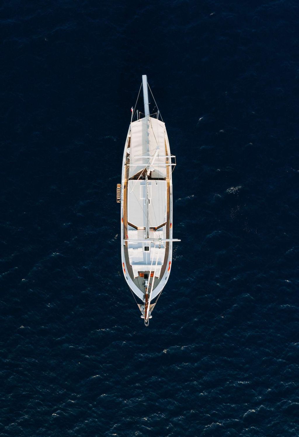 BEYAZ LALE - Boat Images