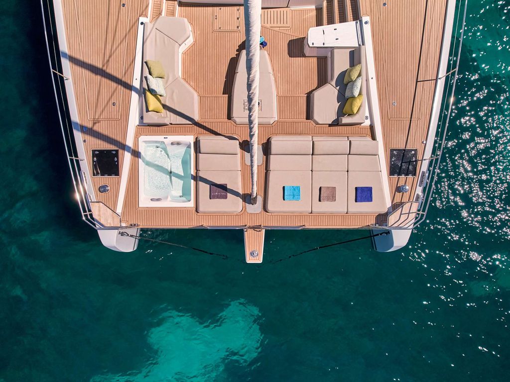 AD ASTRA 80 - Boat Images
