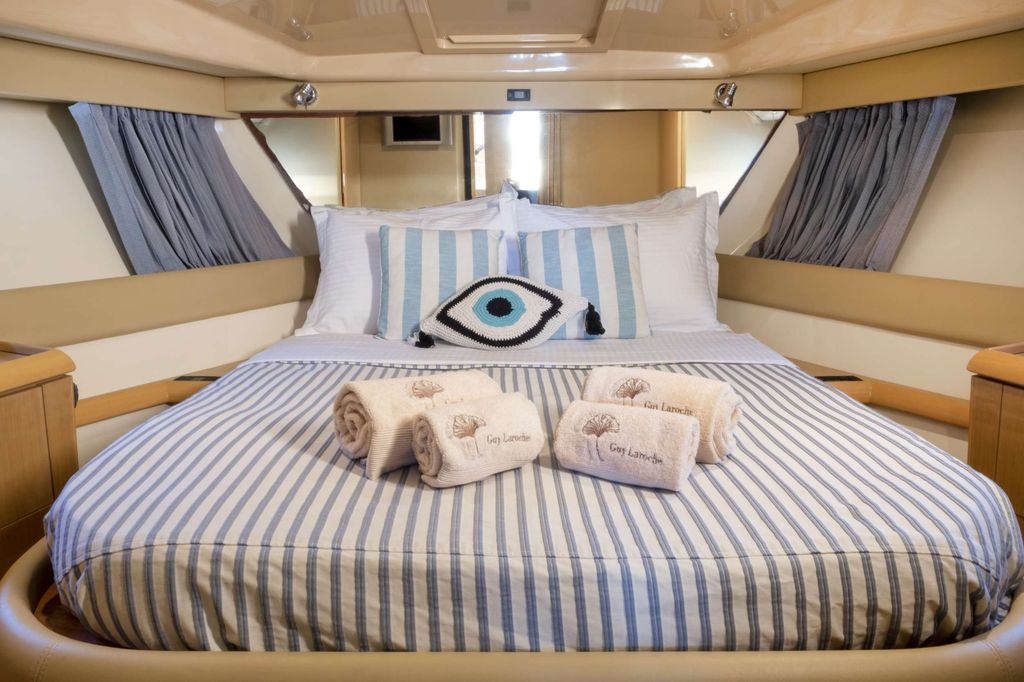 ARABELLA - Boat Images