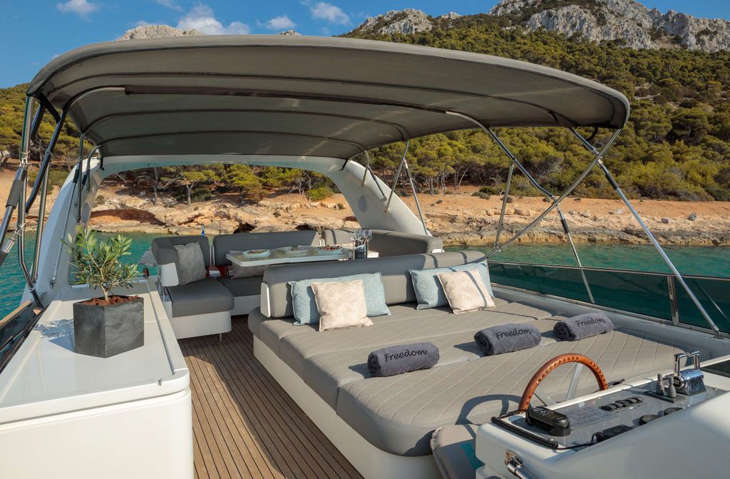 FREEDOM - Boat Images