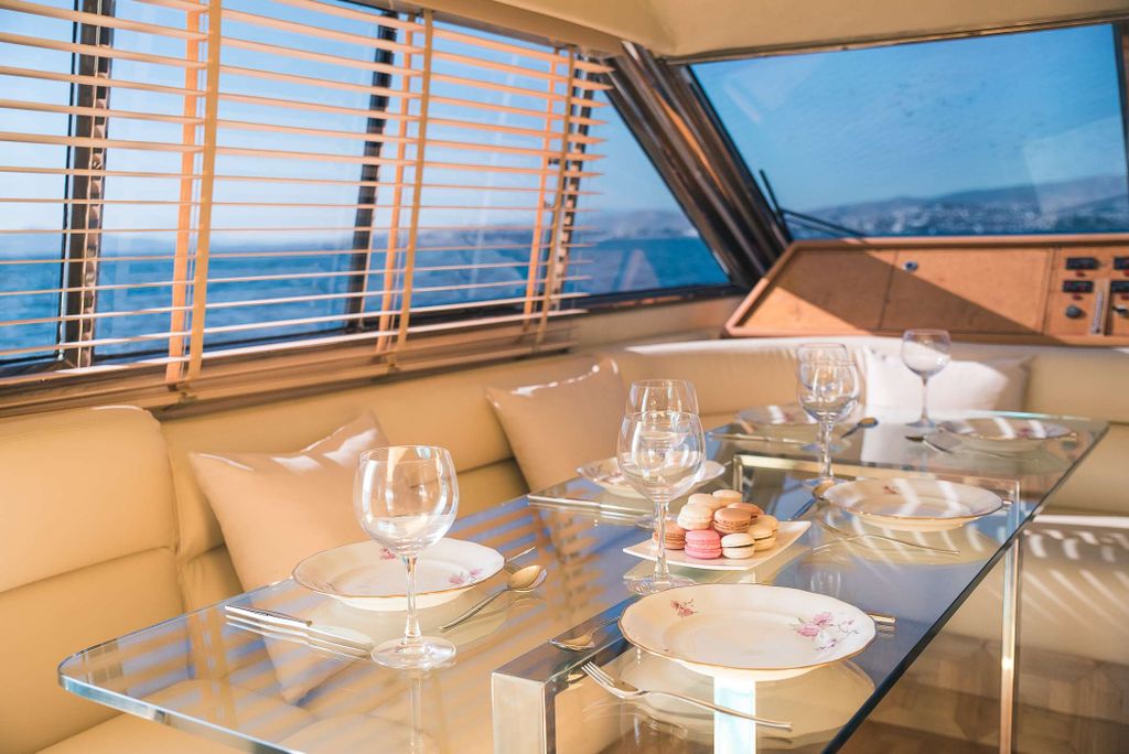 TEMPTATION - Boat Images