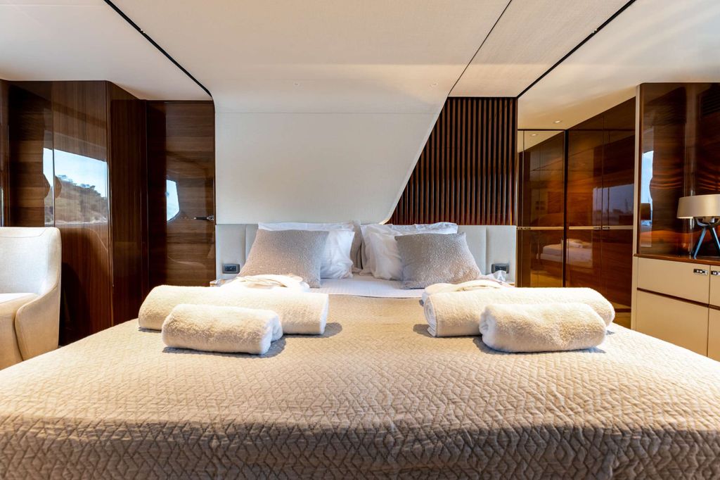 VISTA - Boat Images
