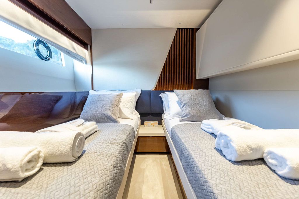VISTA - Boat Images