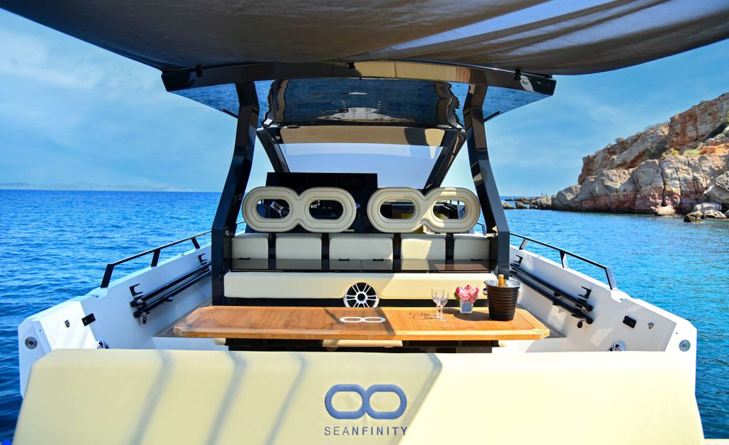 BIG BALLOON - Boat Images