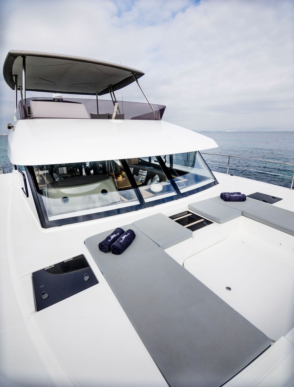 ENDLESS BEAUTY - Boat Images