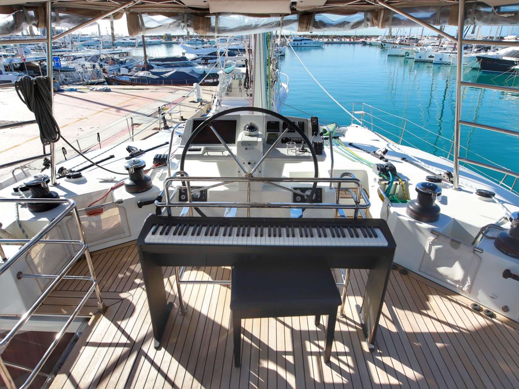 Starlight - Boat Images