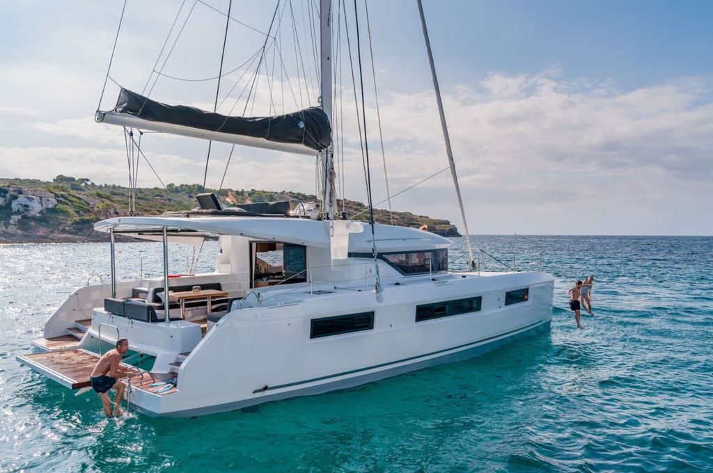 SOPHIA - Boat Images