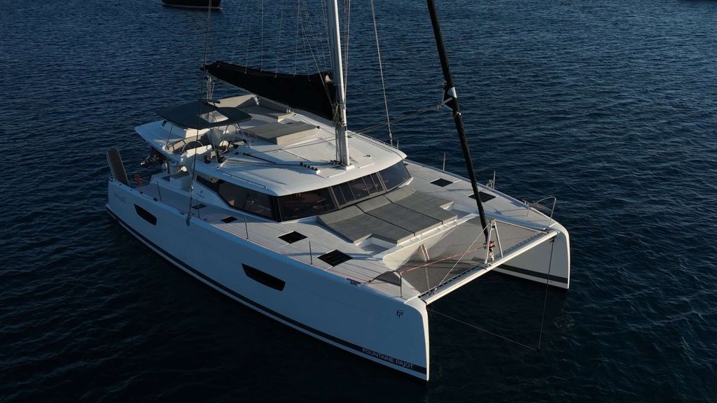 Aquarella - Boat Images