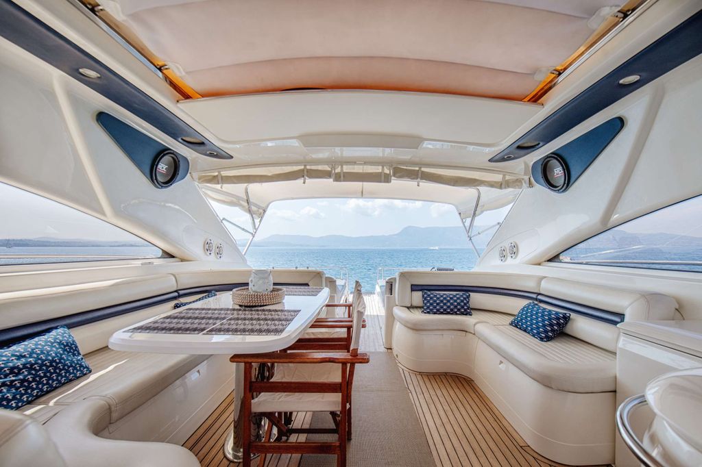 EVENIA - Boat Images