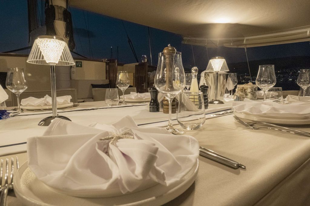 Aegean Schatz - Boat Images