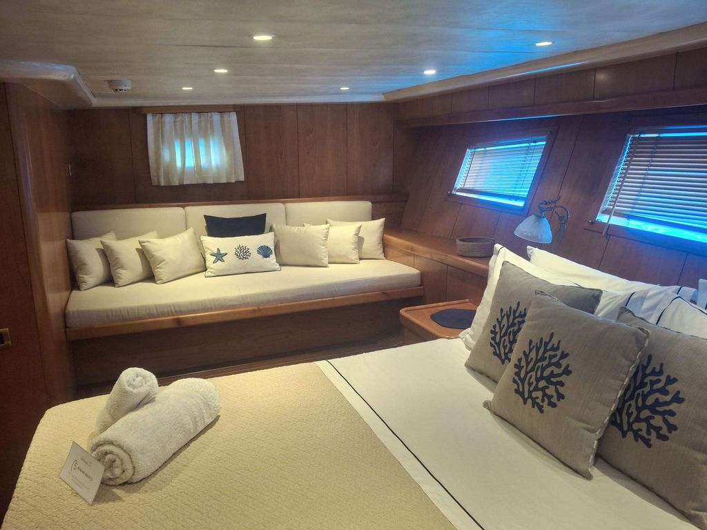 Aegean Schatz - Boat Images