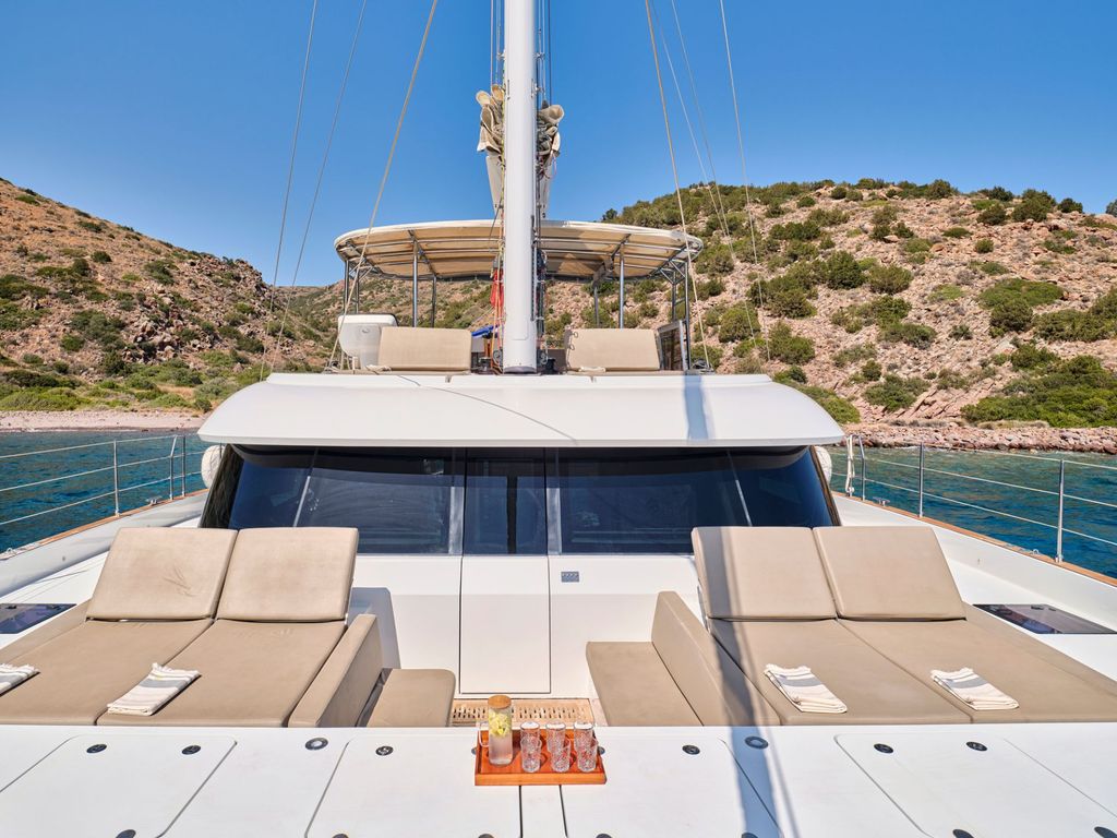 ADARA - Boat Images