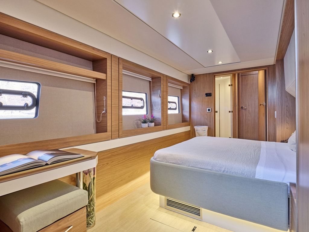 SAHANA - Boat Images