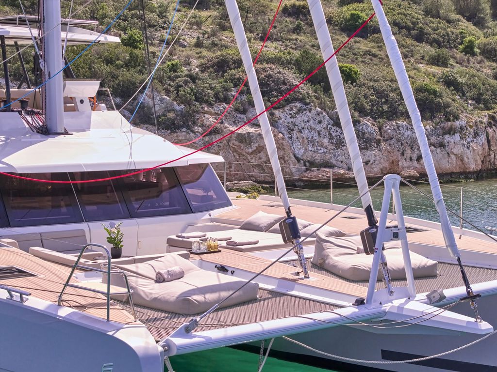 STEPHANIE - Boat Images