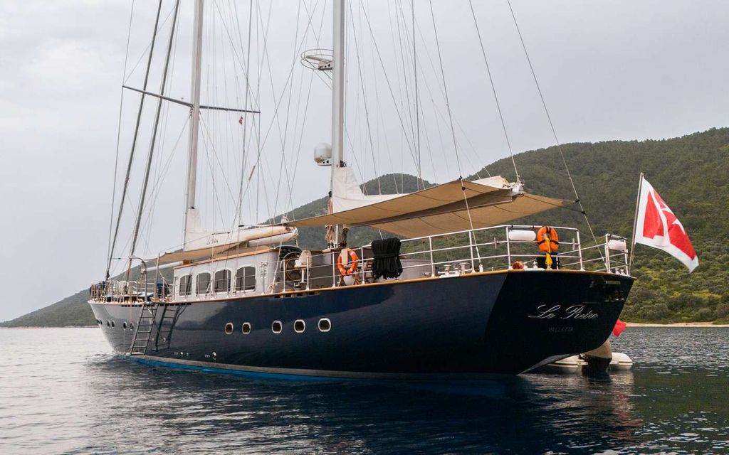 LE PIETRE - Boat Images