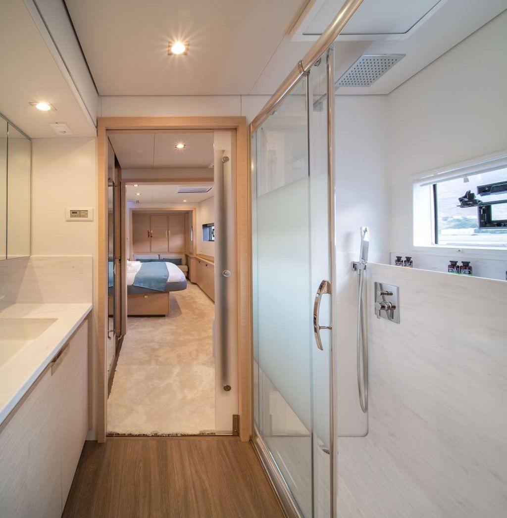 AETHER - Boat Images