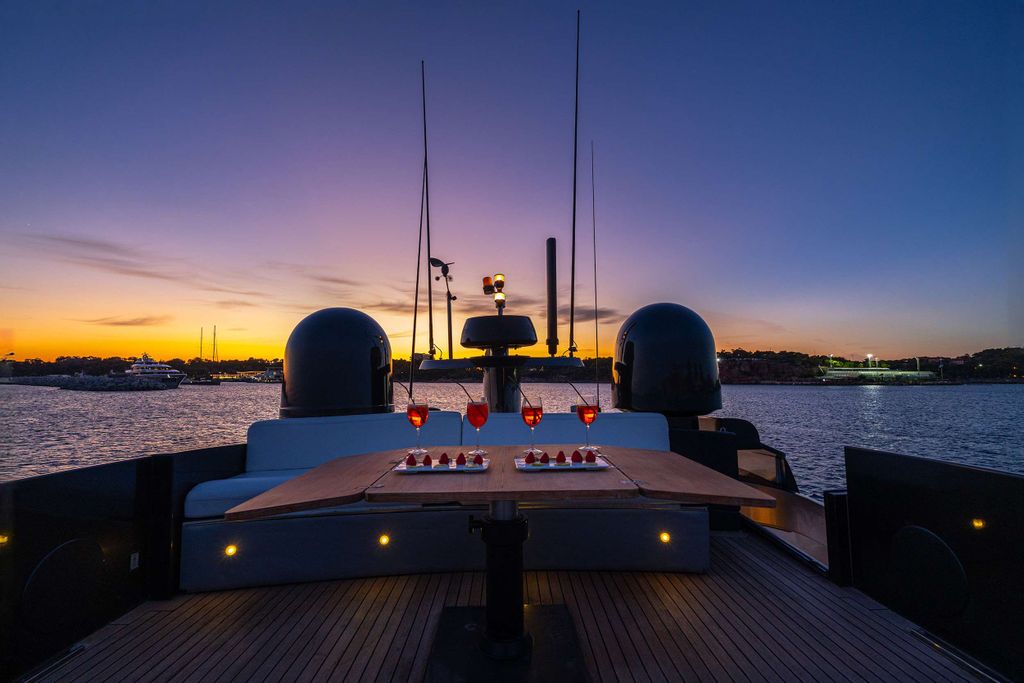 ONE - Boat Images