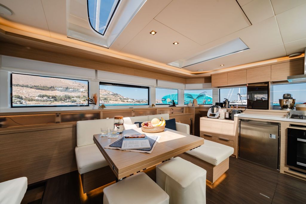 POSEIRA - Boat Images
