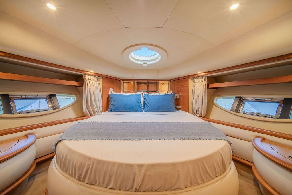 GRACE - Boat Images