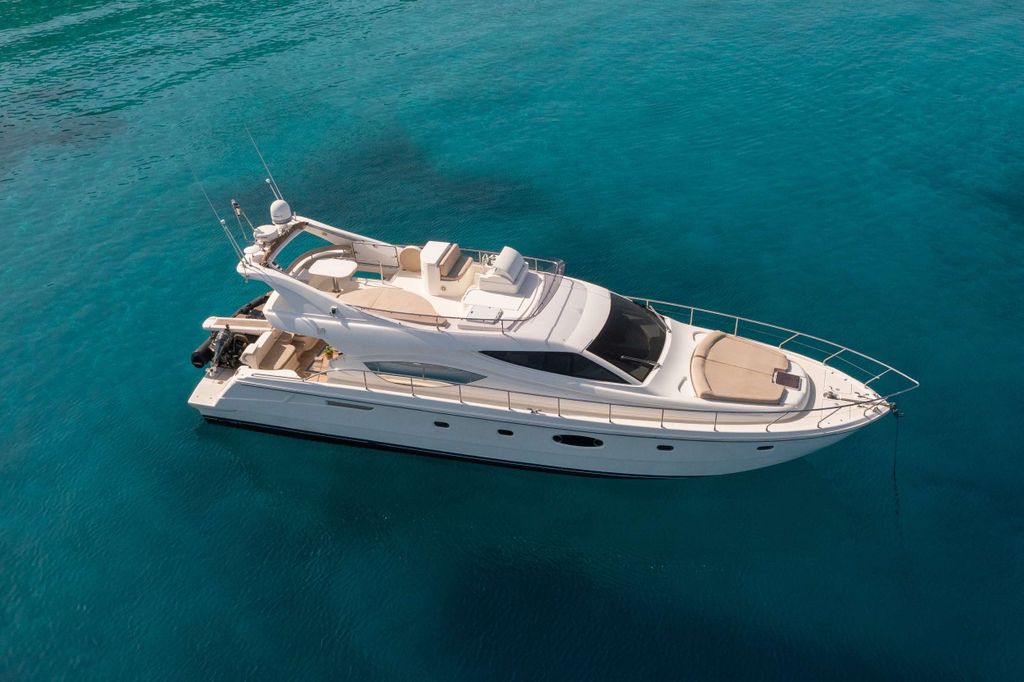 CARTE BLANCHE - Boat Images