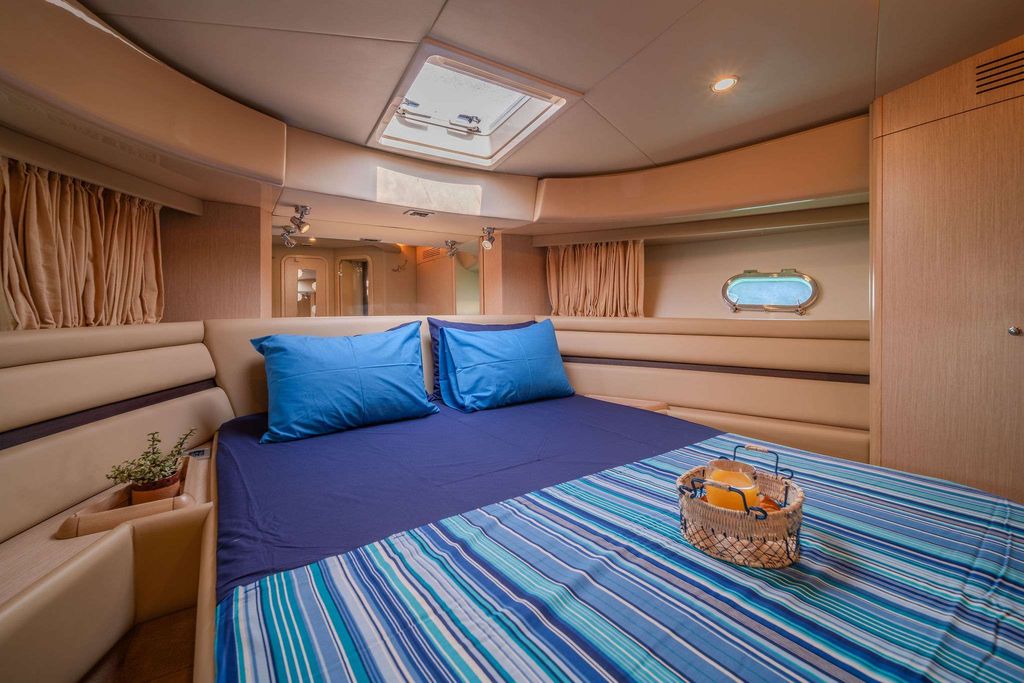 CARTE BLANCHE - Boat Images