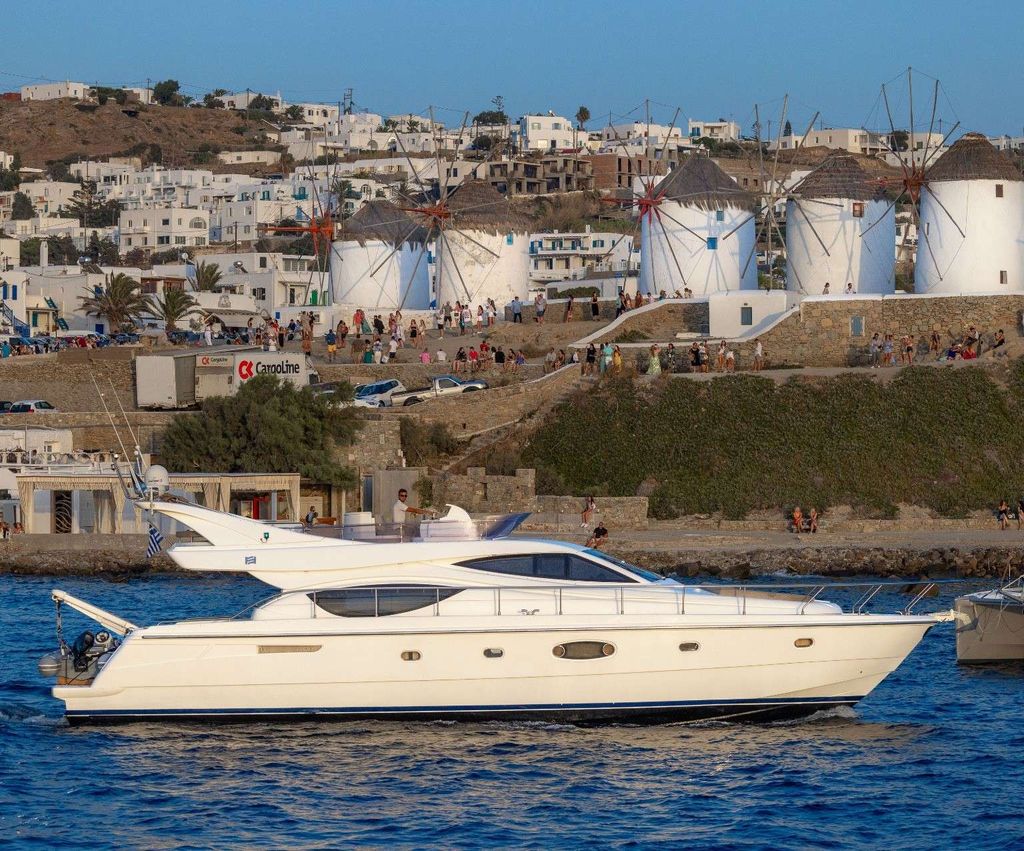CARTE BLANCHE - Boat Images