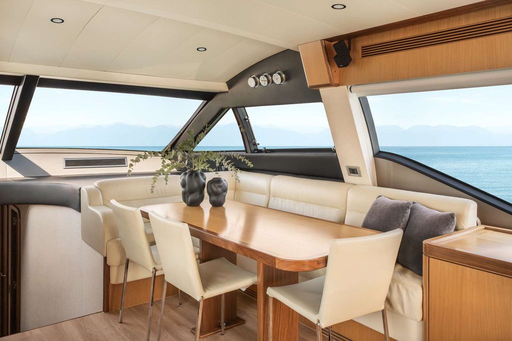 ESCAPE - Boat Images