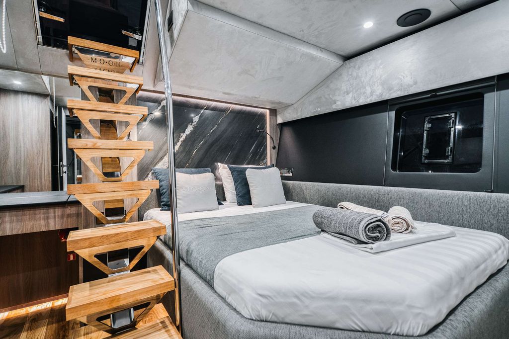 SEABARIT LX - Boat Images