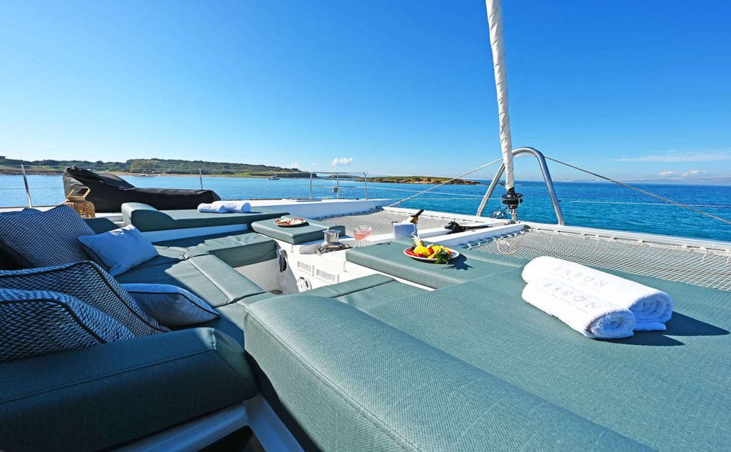 BARON - Boat Images