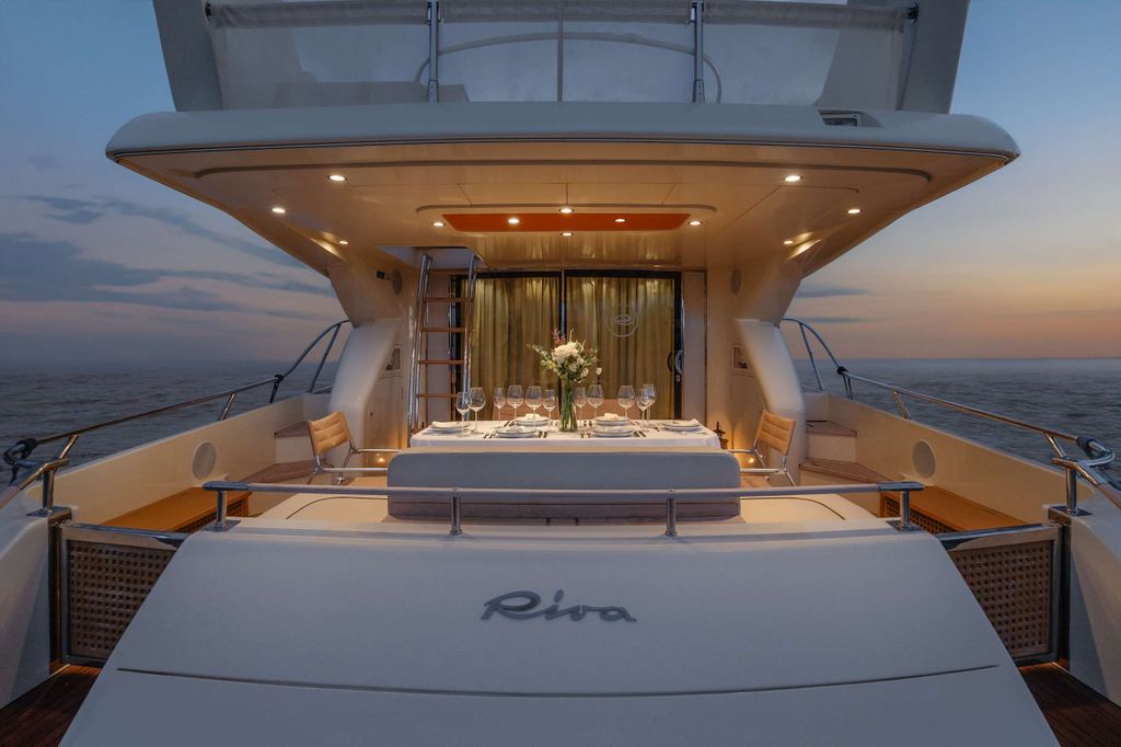 ETERNO - Boat Images