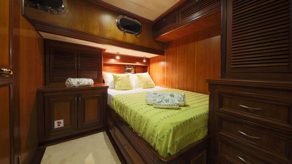 Lady Freya - Boat Images