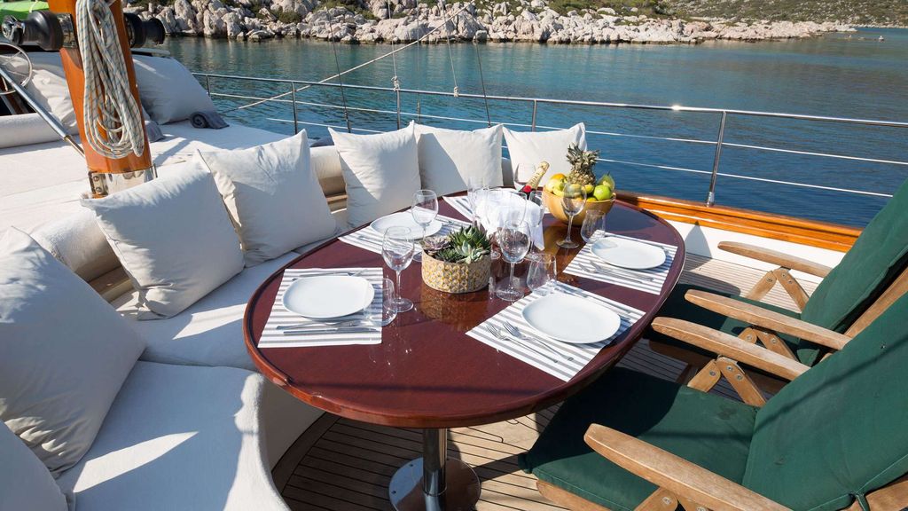 Lady Freya - Boat Images