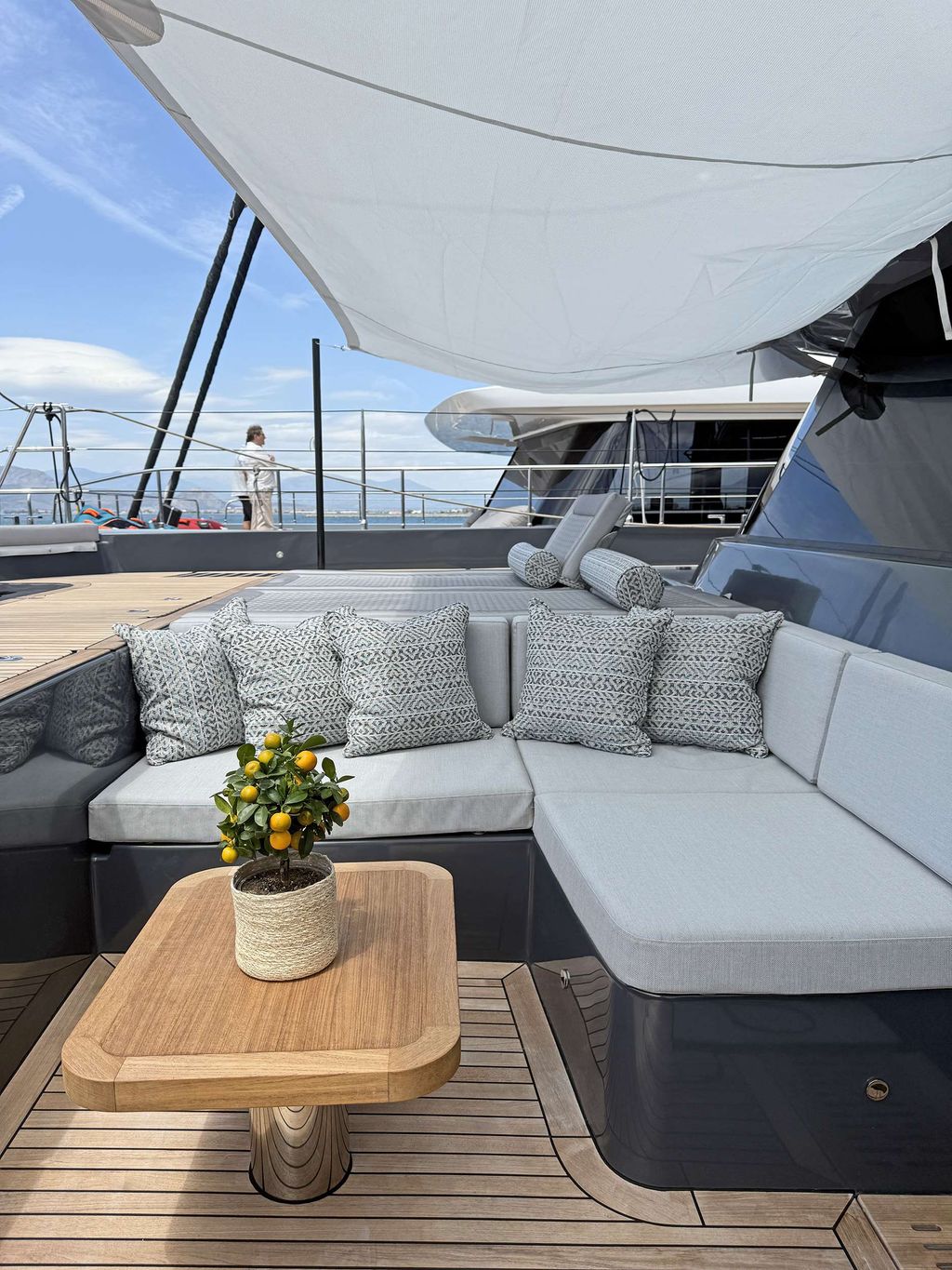 SERENITY - Boat Images