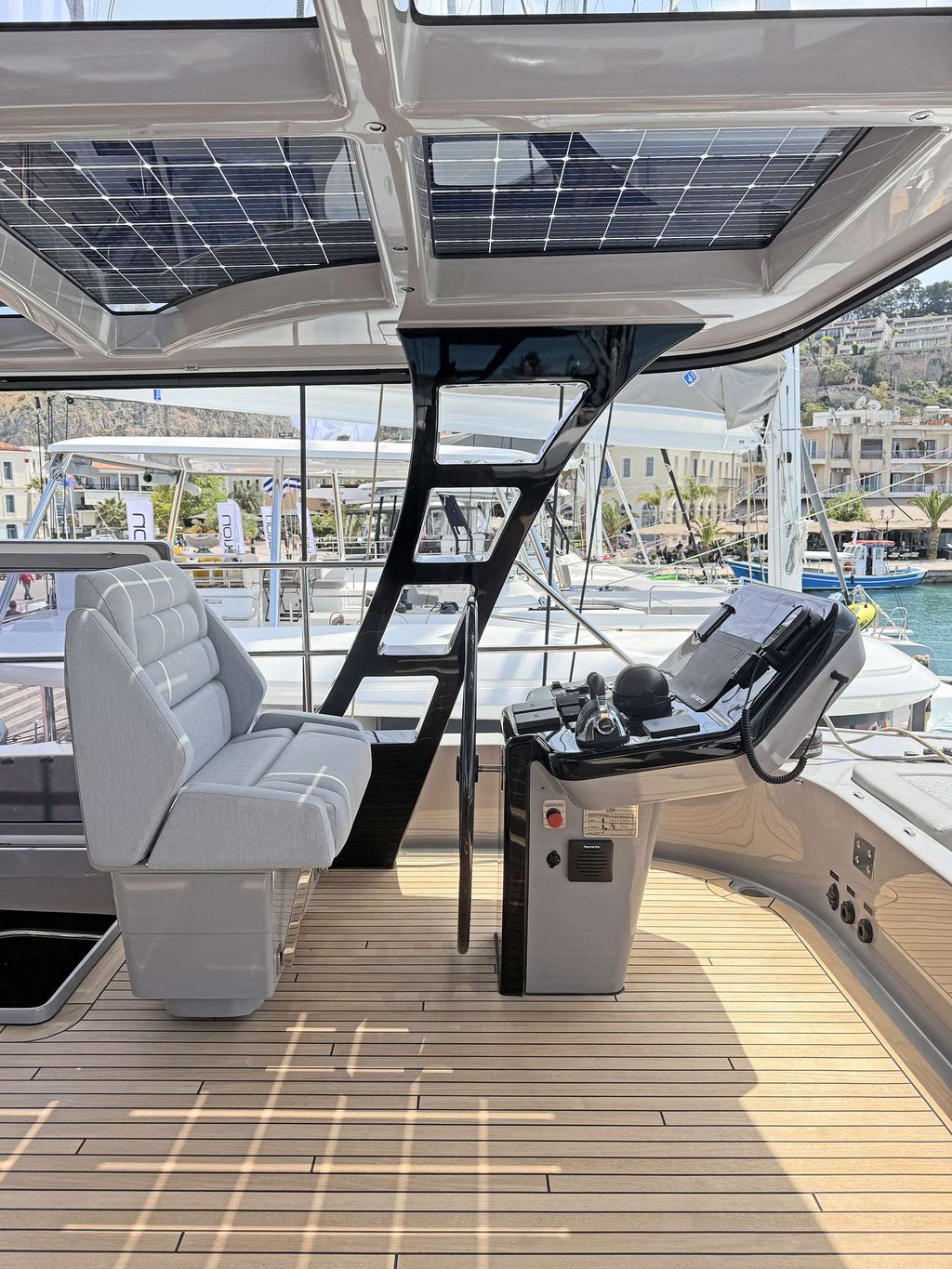 SERENITY - Boat Images