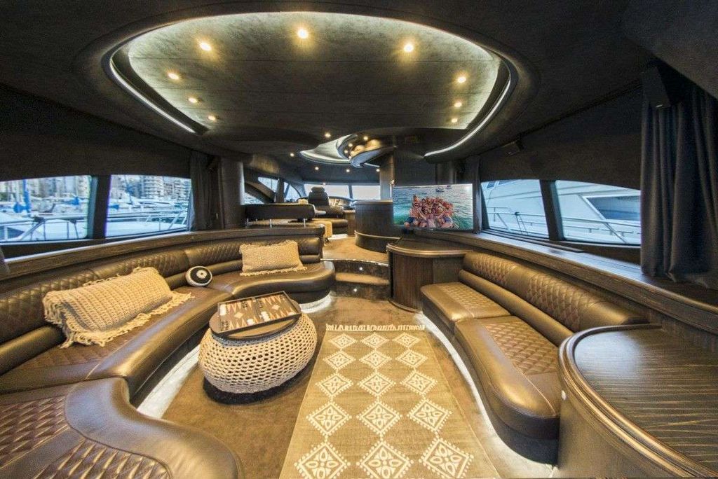 MEDUSA - Boat Images
